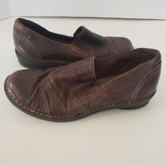 Clarks Bendable Brown Womens slip ons 8.5 - Picture 10 of 10